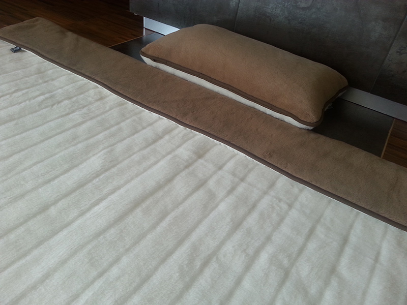 POŚCIEL  Z WEŁNY KASZMIR LUX PASY + CAMEL CIEMNY 140x200 + PODKŁAD
