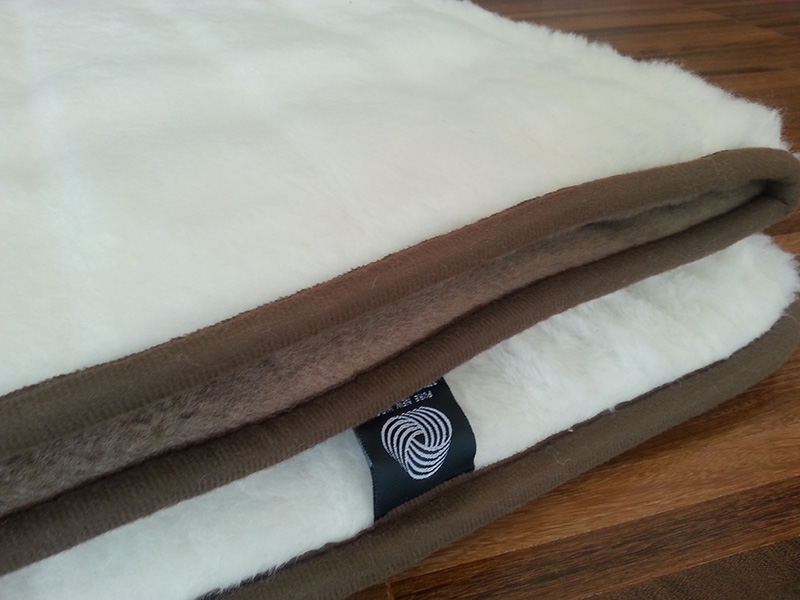 KOŁDRA Z WEŁNY CAMEL CIEMNY + KASZMIR LUX PASY 140X200