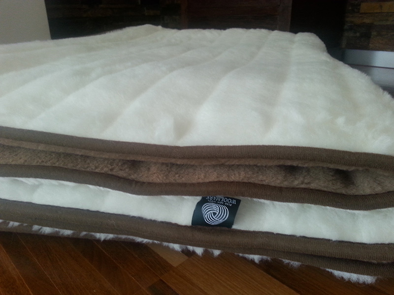 KOŁDRA Z WEŁNY CAMEL CIEMNY + KASZMIR LUX PASY 140X200