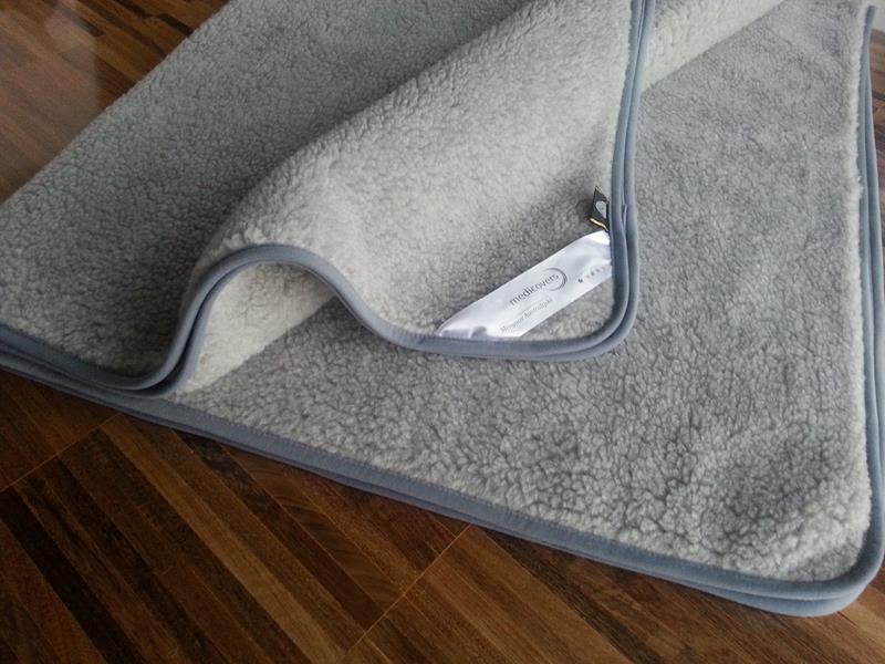 KOC Z WEŁNY MERYNOS TUMBLER SILVER 160X200