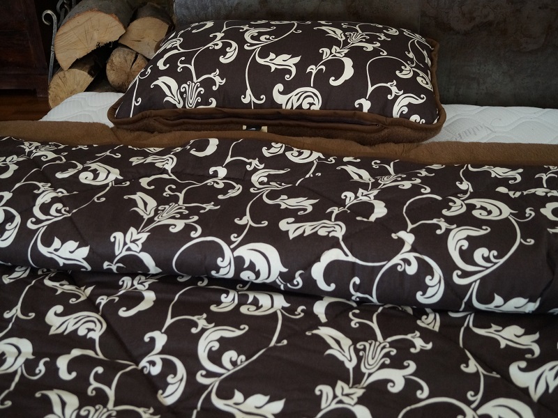 POŚCIEL Z WEŁNY CAMEL CIEMNY BROWN MEDIOLAN 140x200