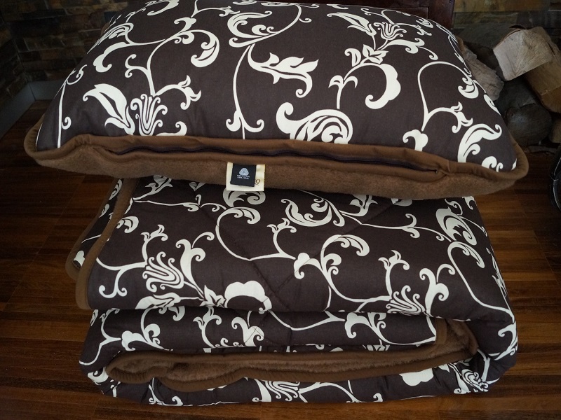 POŚCIEL Z WEŁNY CAMEL CIEMNY BROWN MEDIOLAN 140x200