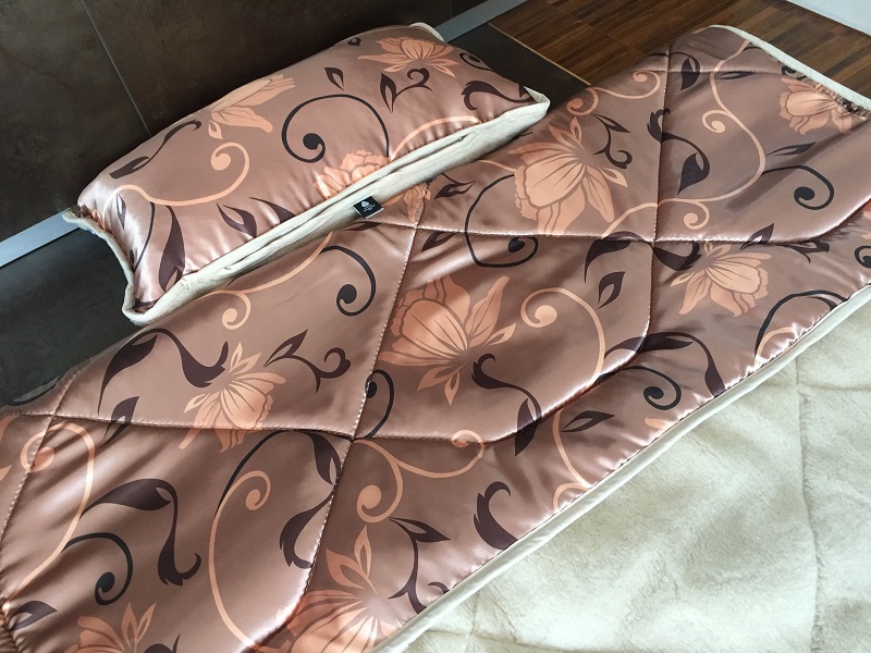 POŚCIEL Z WEŁNY WIELBŁĄDZIEJ CAMEL CAPPUCCINO KWIAT LOTOSU 140x200