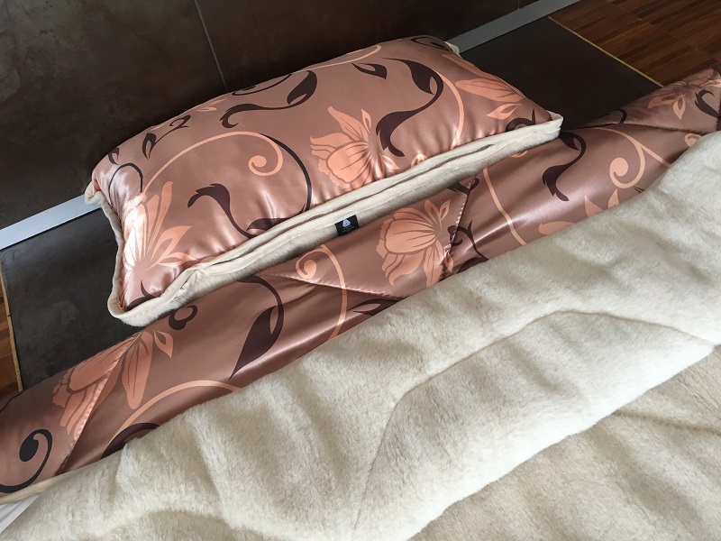 POŚCIEL Z WEŁNY WIELBŁĄDZIEJ CAMEL CAPPUCCINO KWIAT LOTOSU 140x200