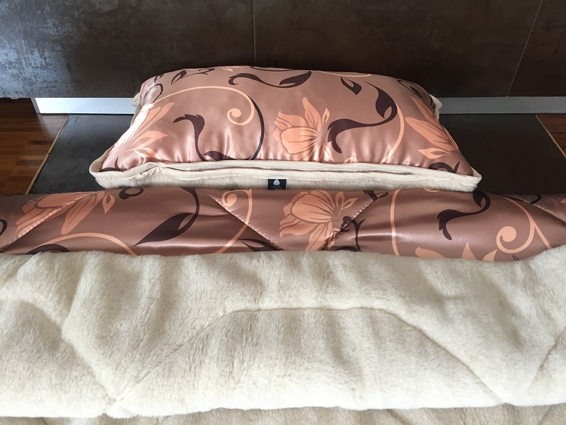POŚCIEL Z WEŁNY WIELBŁĄDZIEJ CAMEL CAPPUCCINO KWIAT LOTOSU 140x200