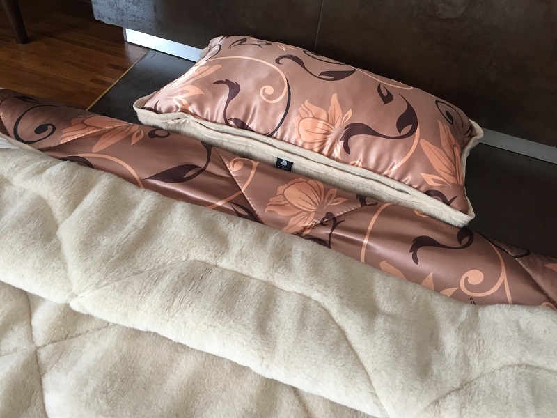 POŚCIEL Z WEŁNY WIELBŁĄDZIEJ CAMEL CAPPUCCINO KWIAT LOTOSU 140x200