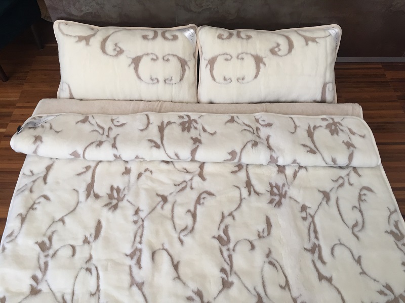 POŚCIEL Z WEŁNY KASZMIR SZLACHECKI + CAMEL JASNY 180X200 + PODKŁAD