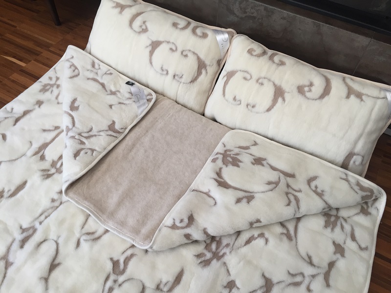 POŚCIEL Z WEŁNY KASZMIR SZLACHECKI + CAMEL JASNY 180X200 + PODKŁAD