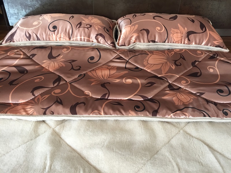 POŚCIEL Z WEŁNY WIELBŁĄDZIEJ CAMEL CAPPUCCINO KWIAT LOTOSU 160x200
