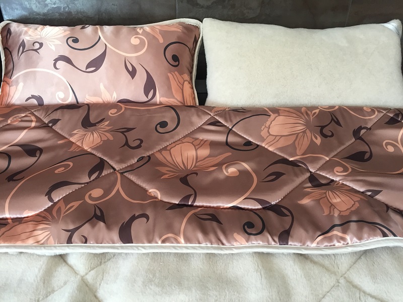 POŚCIEL Z WEŁNY WIELBŁĄDZIEJ CAMEL CAPPUCCINO KWIAT LOTOSU 160x200