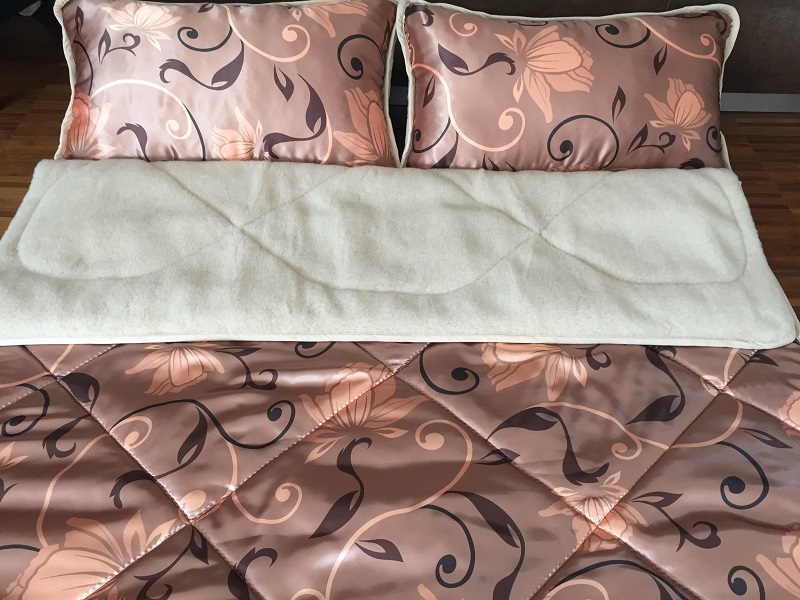 POŚCIEL Z WEŁNY WIELBŁĄDZIEJ CAMEL CAPPUCCINO KWIAT LOTOSU 160x200