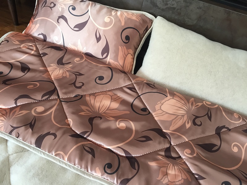 POŚCIEL Z WEŁNY WIELBŁĄDZIEJ CAMEL CAPPUCCINO KWIAT LOTOSU 160x200