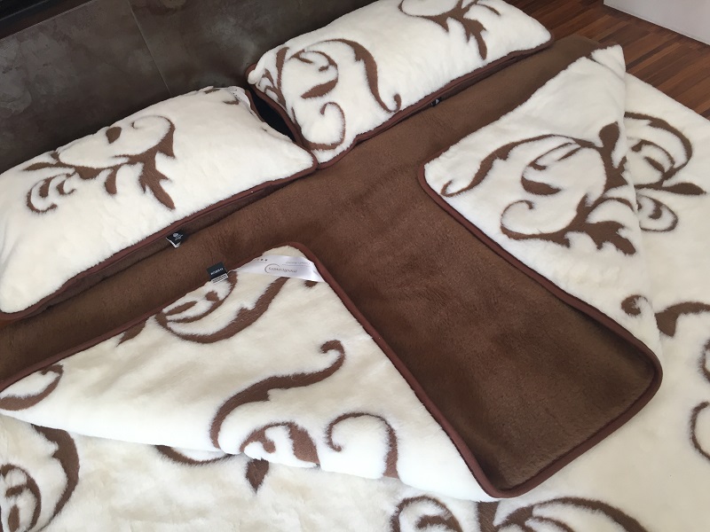 POŚCIEL Z WEŁNY KASZMIR SZLACHECKI + CAMEL CIEMNY 240X200 + MATERAC