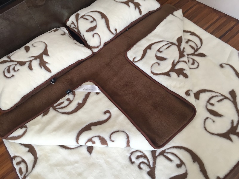 POŚCIEL Z WEŁNY KASZMIR SZLACHECKI + CAMEL CIEMNY 240X200 + MATERAC