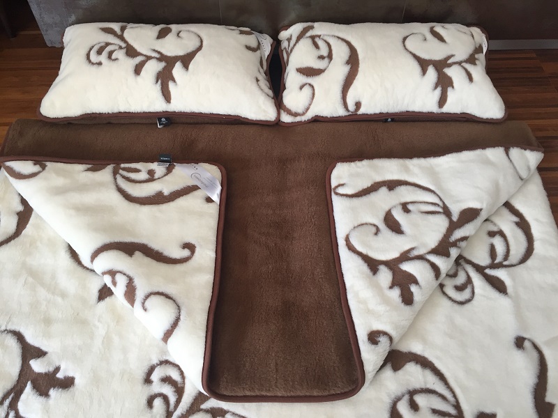 POŚCIEL Z WEŁNY KASZMIR SZLACHECKI + CAMEL CIEMNY 240X200 + MATERAC