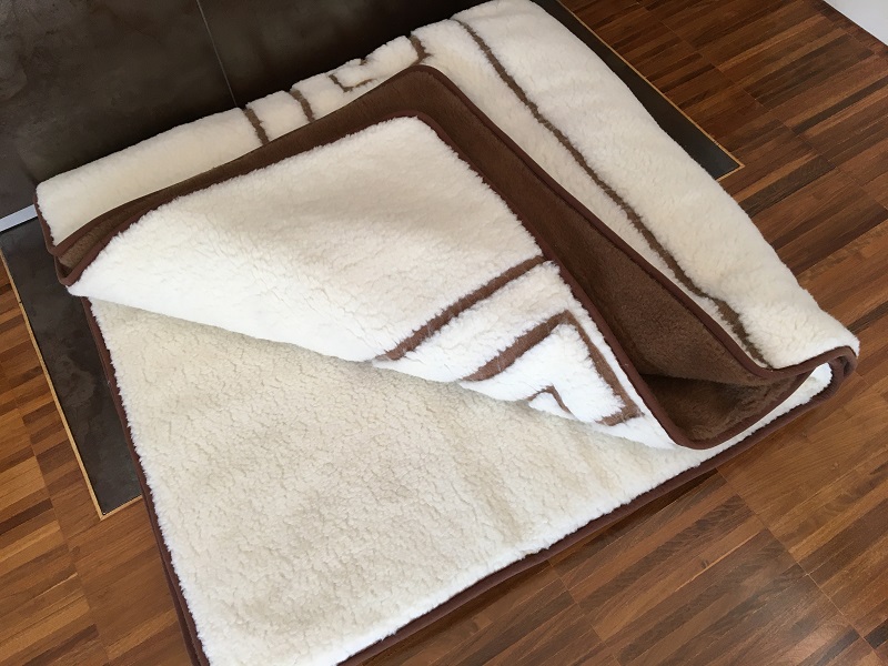 KOŁDRA Z WEŁNY CAMEL CIEMNY + MERYNOS TUMBLER GREKA 160x200