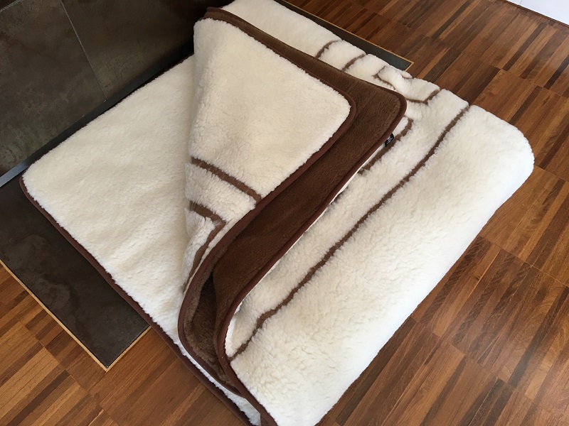 KOŁDRA Z WEŁNY CAMEL CIEMNY + MERYNOS TUMBLER GREKA 160x200