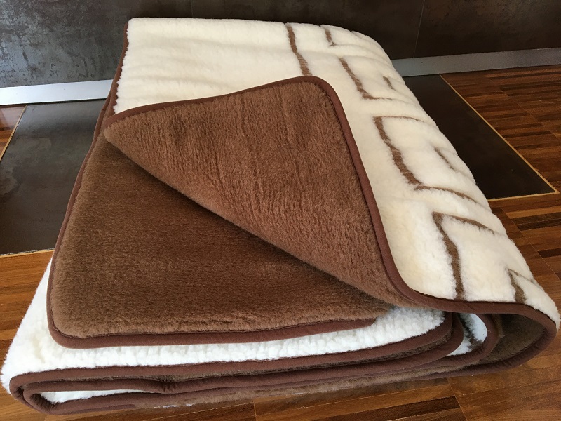 KOŁDRA Z WEŁNY CAMEL CIEMNY + MERYNOS TUMBLER GREKA 160x200