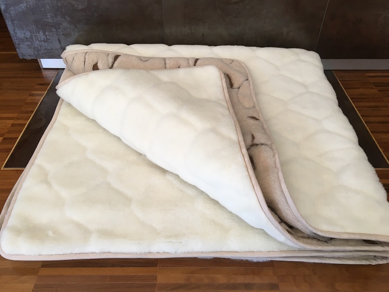 KOŁDRA Z WEŁNY CAMEL RAMPICANTI + KASZMIR CARO 180x200