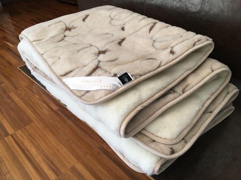 KOŁDRA Z WEŁNY CAMEL RAMPICANTI + KASZMIR CARO 180x200