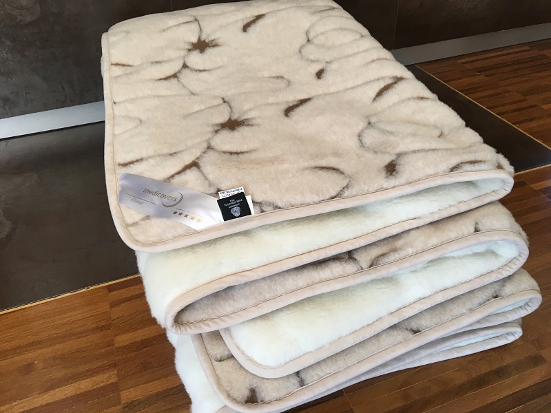 KOŁDRA Z WEŁNY CAMEL RAMPICANTI + KASZMIR CARO 180x200