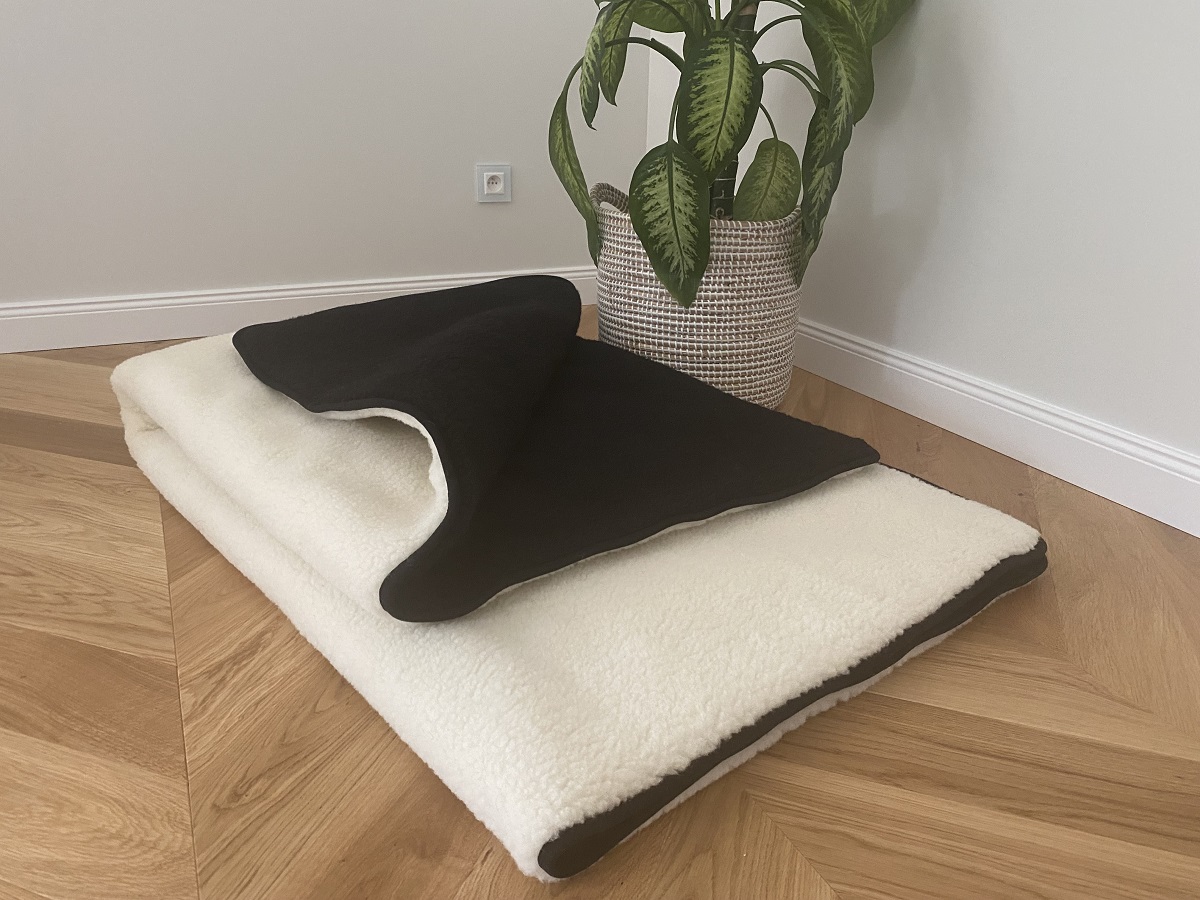 KOŁDRA Z WEŁNY MERYNOS CZARNO BIAŁY TUMBLER 140x200