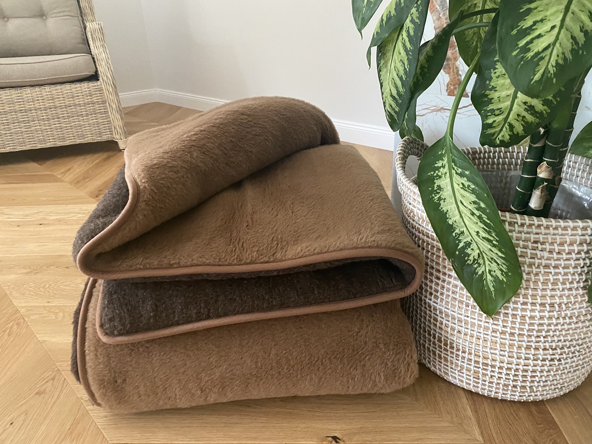 KOŁDRA Z WEŁNY MERYNOS SYBERIA DZIKI BRĄZ + CAMEL CIEMNY 200x200
