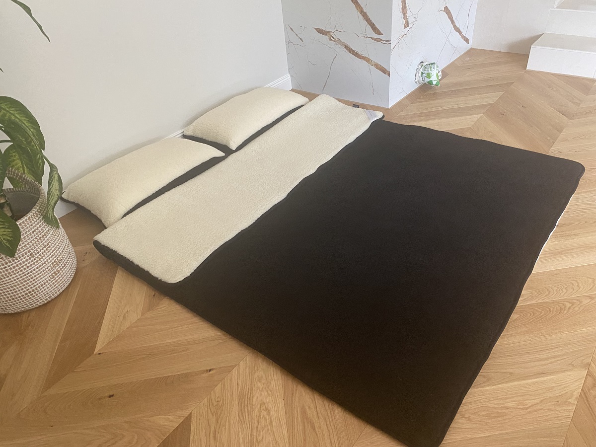 POŚCIEL Z WEŁNY MERYNOS CZARNO BIAŁY TUMBLER 220x200