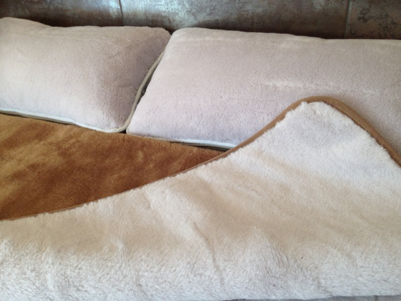 POŚCIEL Z WEŁNY ALPAKI ALPINA + CAMEL KASZTAN 180X200 + MATERAC
