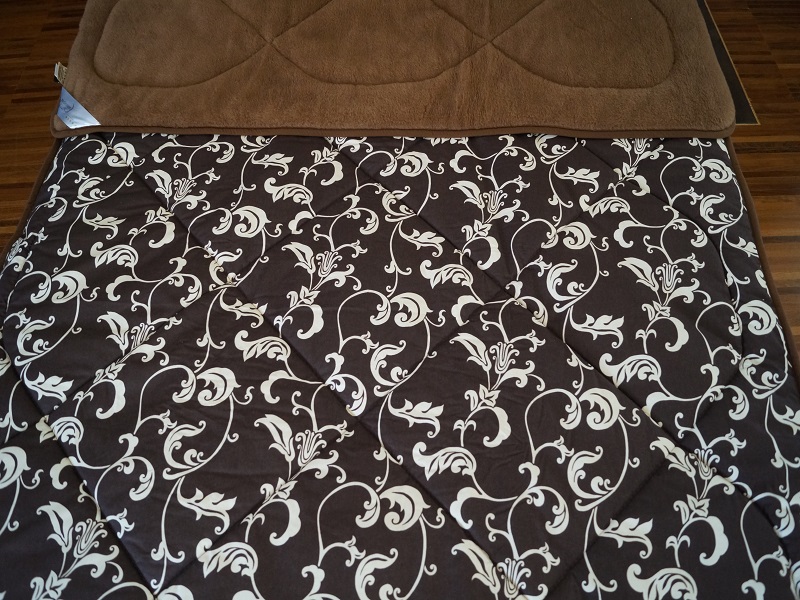 KOŁDRA Z WEŁNY CAMEL CIEMNY BROWN 200x200