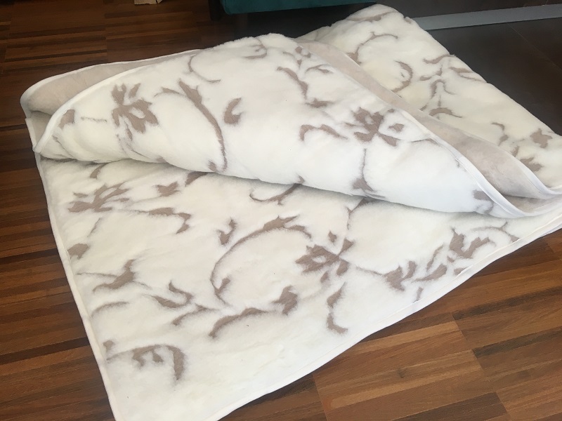 KOŁDRA Z WEŁNY CAMEL JASNY + KASZMIR SZLACHECKI 220x200