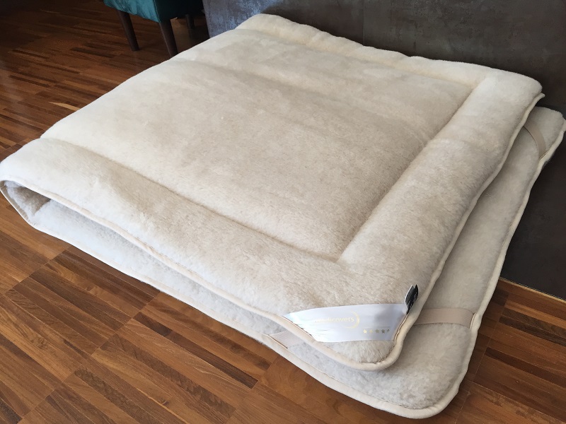 MATERAC Z WEŁNY WIELBŁĄDZIEJ CAMEL JASNY LIGHT 200x200