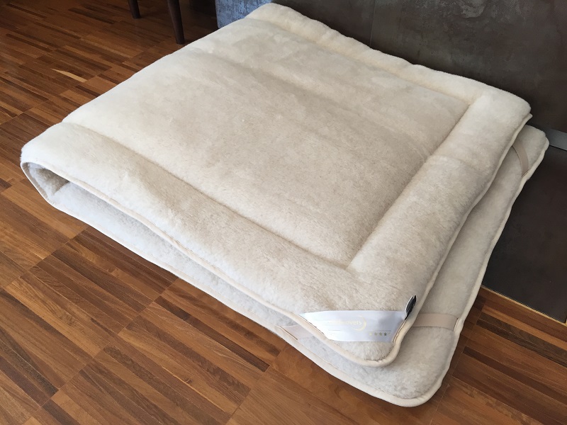 MATERAC Z WEŁNY WIELBŁĄDZIEJ CAMEL JASNY LIGHT 200x200