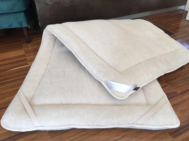 MATERAC Z WEŁNY WIELBŁĄDZIEJ CAMEL JASNY LIGHT 200x200